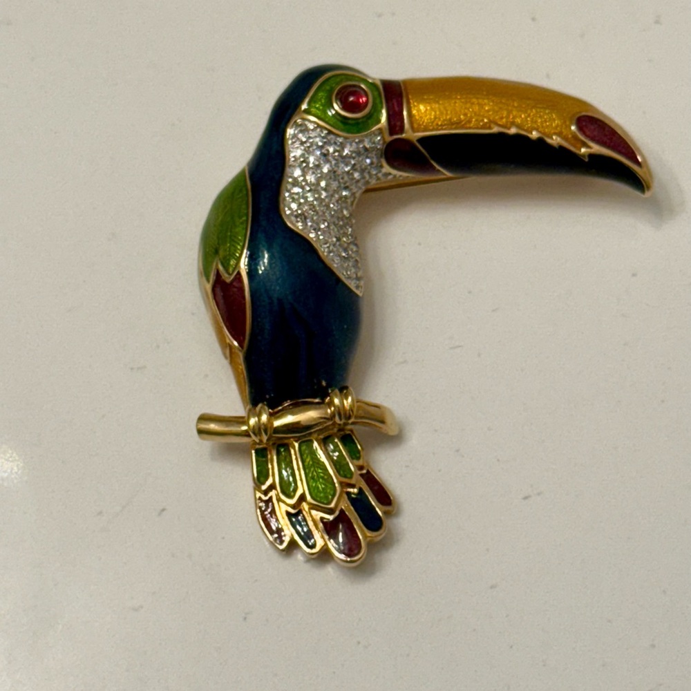 Judith Leiber Toucan Bird Parrot Pin Brooch Enamel & Crystals- Signed - Picture 10 of 12